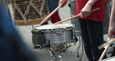 S25 marathon close up drum Berlin 2023 Stock Footage 332124691