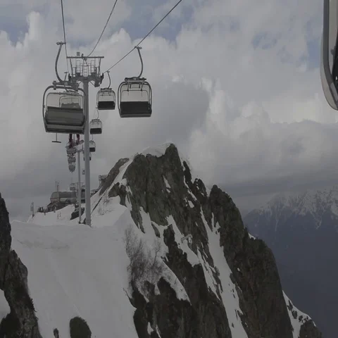 Сableway in the snow mountains Stock Footage 69288005