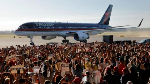 SACRAMENTO, CA - JUNE 01, 2016: Republican Presidential candidate Donald Trump Stock Photos