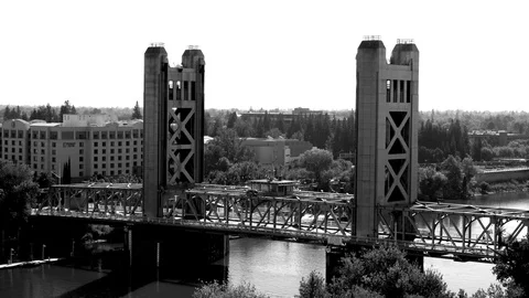 Sacramento Tower Bridge Stock Footage 102716583