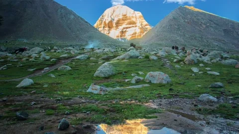 Sacred mount Kailash, Mount Kailash and Om Parvat, Kailash, Tibet time lapse Vídeo Stock 276979644