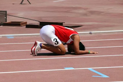 Sad athlete 스톡 사진