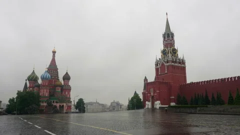 Sad view of empty Red square with St Basil's cathedral clock tower during rainy Stock Footage 133244687