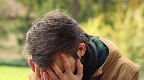 Sad Worried Man Expression Vídeo Stock 68915799