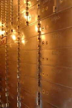 Safety deposit boxes Фото