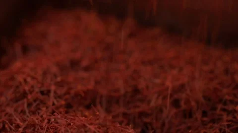 Saffron Threads are Raining down Closeup 動画素材 99164932