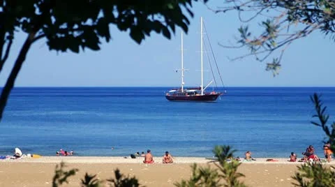 Sail Boat at the beach Video stock 10607819