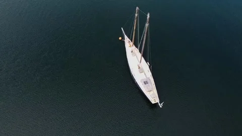 Sail boat on Ocean 動画素材 194503940