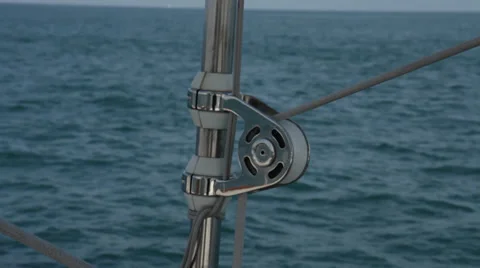 Sail Rope Pulling Vídeo Stock 39196644
