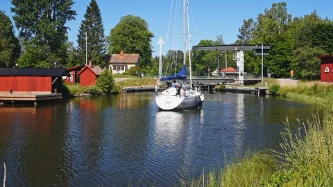 Sailboat backing as bridge opens Stock Footage 95895306