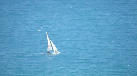 A sailboat on the horizon 스톡 동영상 61723705
