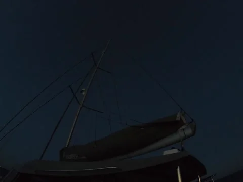 Sailboat at Night 動画素材 165015371