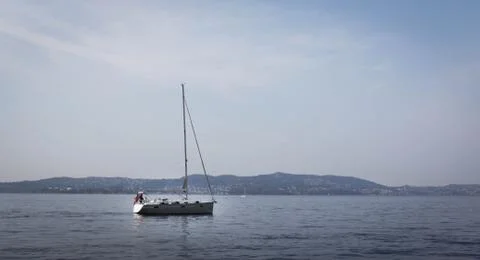 Sailboat on the ocean Foto stock