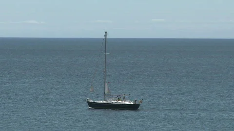 Sailboat sailing vacations Video stock 527375