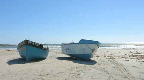 Sailboats docked on beach Video stock 42947105