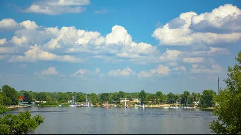 Sailboats on the river. Time lapse Stock Footage 127266679