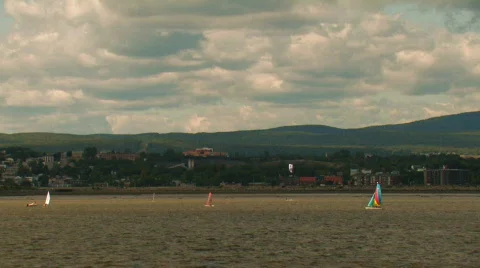 SAILING AWAY Stock-Footage 280722