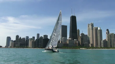 Sailing boat navigating in front of Chicago Stock Footage 39831363