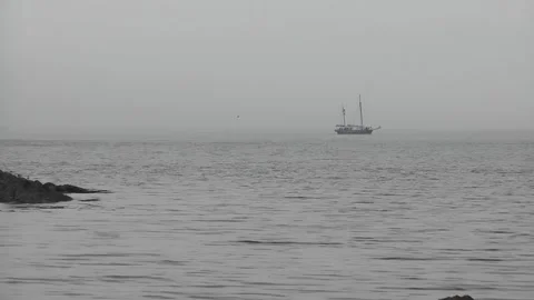 Sailing boat, pirate style, sailing on the river, in the fog Stock Footage 166330969
