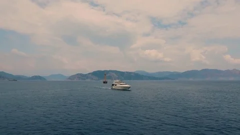 Sailing in cloudy day Stock Footage 80790568