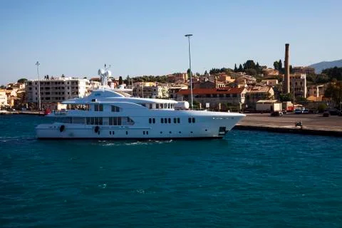 Sailing to corfu, greece 写真素材