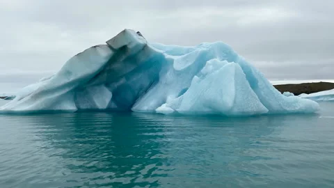 Sailing by iceberg Video stock 150370370