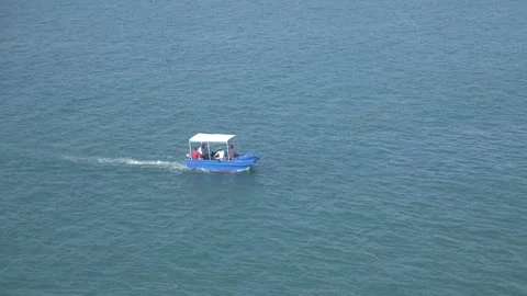 Sailing the Indian Ocean Video stock 151067918