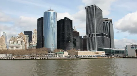 Sailing to Manhattan South Port Video stock 3011453