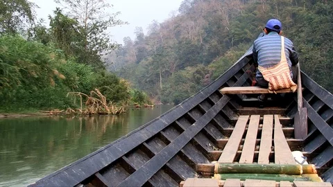 Sailing in a motorboat Stock-Footage 103452227