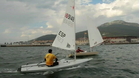 Sailing at santona Video stock 795232