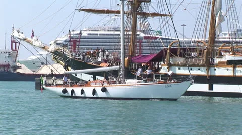 Sailing ship “la Palinuro” Stock Footage 22561679