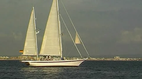 Sailing yacht 89 Video stock 8925083