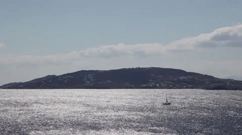 Sailingboat in the sun 스톡 동영상 8847848