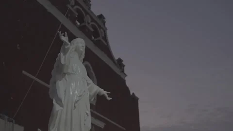 Saint in front of the church 스톡 동영상 301248615