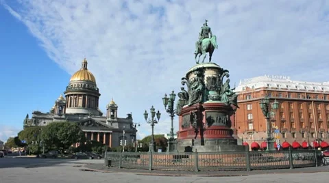 Saint Isaac's Square Vídeos de archivo 8830254
