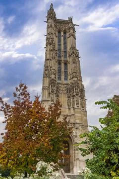 The Saint-Jacques tower in Paris 스톡 사진