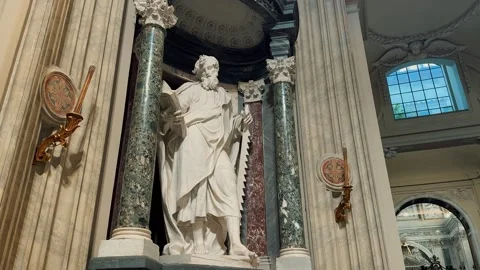 Saint John Lateran Interior 7 스톡 동영상 336023111