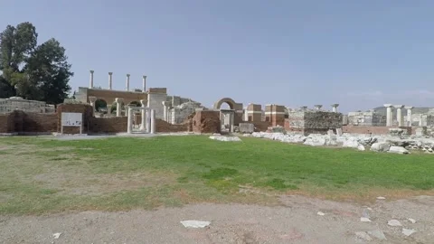 Saint John's Basilica pan shot Stock Footage 146169331