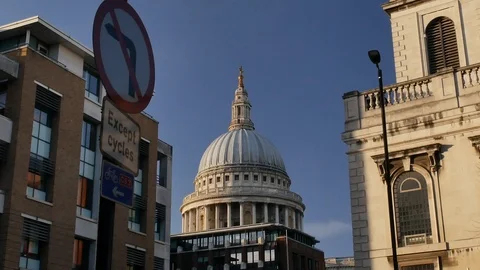 Saint Pauls Cathedral Except cycles sign Video stock 104742308