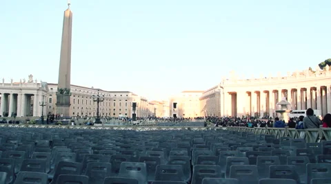 Saint peter square seat preparation for papal audience, panoramic camera Stock-Footage 61498035