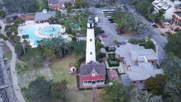 Saint Simons Lighthouse from Above Vídeo Stock 86093365