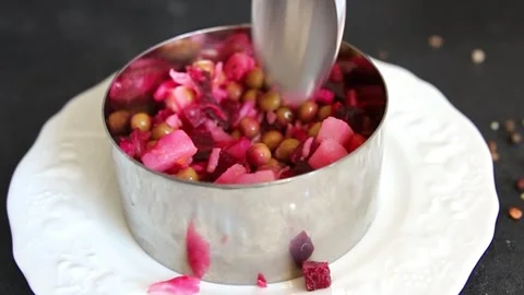 Salad beetroot and vegetables meatless dish beet, cabbage, onion, green peas Vidéo 344990935