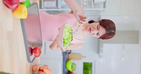 Salad gone bad Stock Footage 157137465