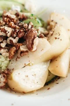 Salad with pears and nuts Foto stock
