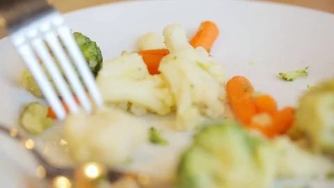 Salad on plate in close up 库存影片 82543954