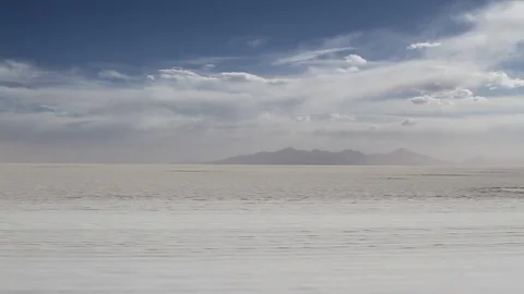 Salar de Uyuni Stock Footage 84939461