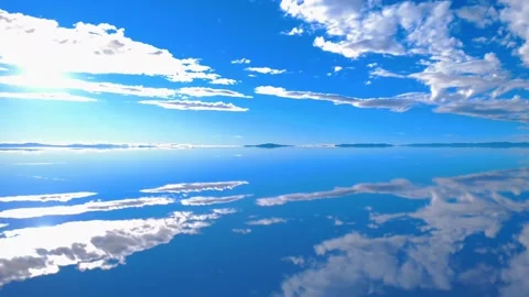 Salar de Uyuni Mirror Effect Sky Reflection Potosí Bolivia 4K Stock Footage 332176646