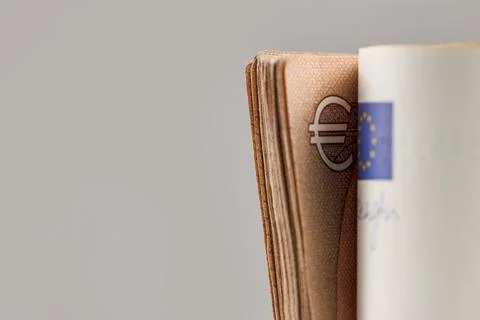 Salary in Europe. Increase or decrease in wages in the European Union. 50 Euro 스톡 사진