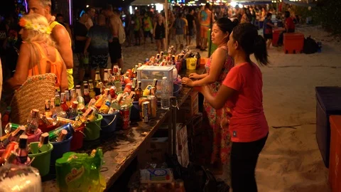Sale of alcoholic and soft drinks on Haad Rin beach Stock Footage 106967183