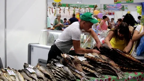 Sale of dried fish Video stock 80301471